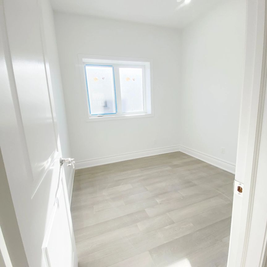 81 Hallam Street #Room L201 - Photo 1