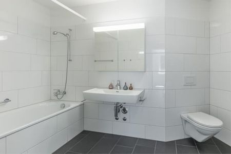 3.5 Zimmer, 90 m², 1. Stock - Photo 3