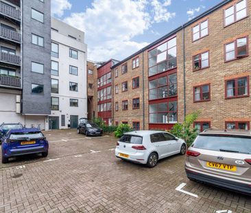 1 Bed Flat, Baltic Place, N1 - Photo 3