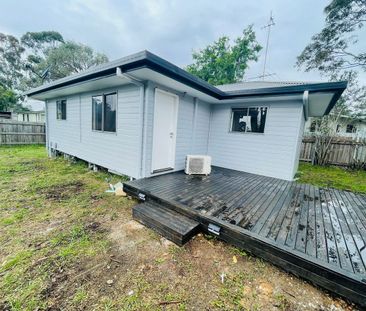 Independent granny flat with separate entrance! - Photo 6