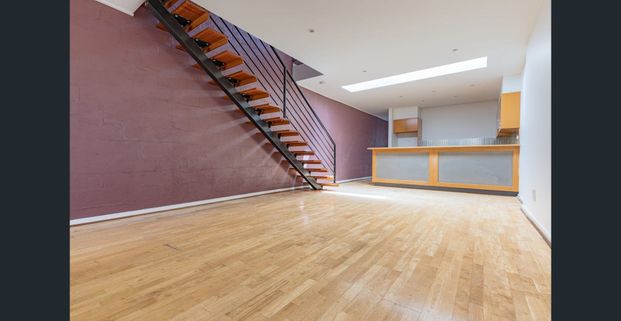 Contemporary 2-Bed Townhouse - Photo 1