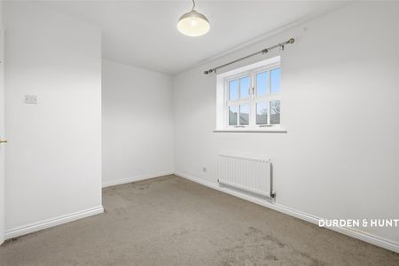 Chinook, Colchester - Photo 2