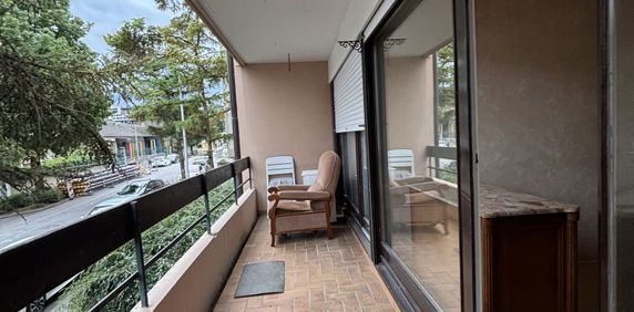 Location Appartement 3 pièces 92m² THONON LES BAINS 74200 - Photo 2