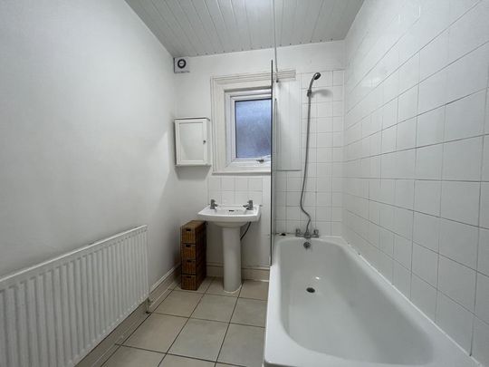 4 bedroom apartment to rent - Photo 1