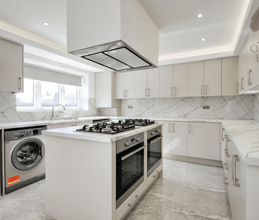7 bed semi-detached house to rent in Langley Road, Langley, SL3 - Photo 5