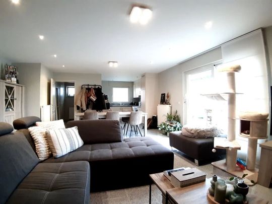 Duplex Appartement op 1ste en 2de verdieping te Helchteren - Photo 1