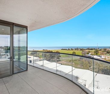 Fabulous Apartment - Don't Miss This One! - Photo 4