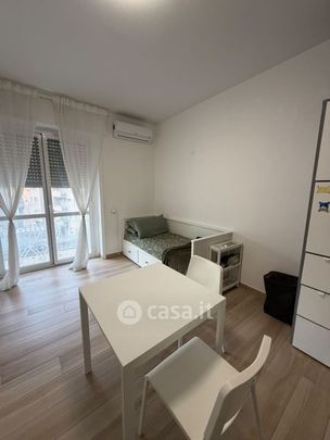 Monolocale in Affitto in Via Polesine 30 a Milano - Photo 1