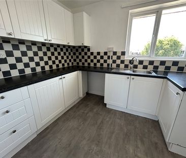 Pine Tree Close, Bridgwater, Somerset, TA6 - Photo 3