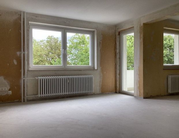 Helle 2-Zimmer-Wohnung mit Blick über Sieker (WBS) - Foto 1