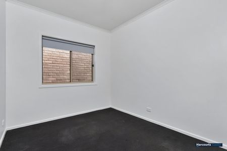 5 Cruikshank Street, Blakeview SA 5114 - Photo 3