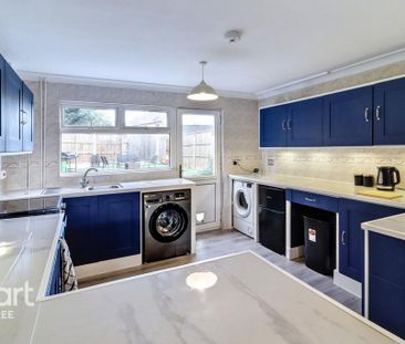 1 bedroom in a house share to rent - Photo 2