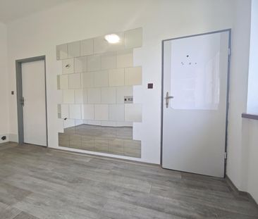 Pronájem bytu 2+1 56 m², Na Kamencoch 1236, Vsetín - Photo 6