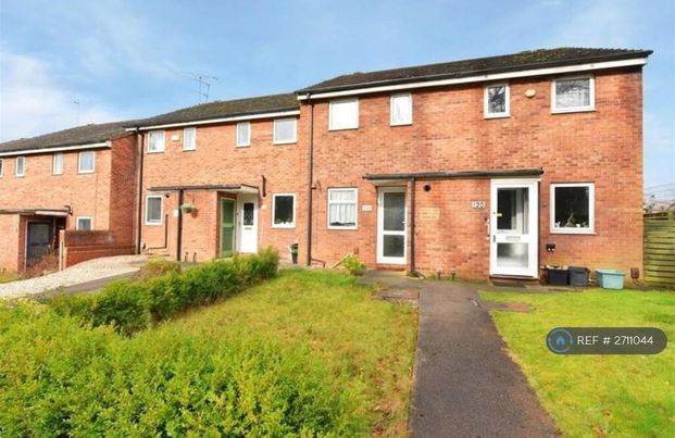 1 bedroom in a house share to rent - Photo 1