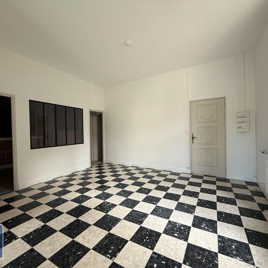 Location Appartement 3 pièces 74m² AVIGNON 84000 - Photo 1
