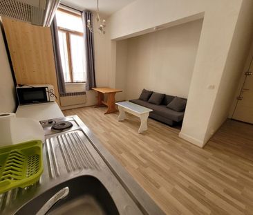 Location Appartement 1 pièce 25m² LILLE 59800 - Photo 2