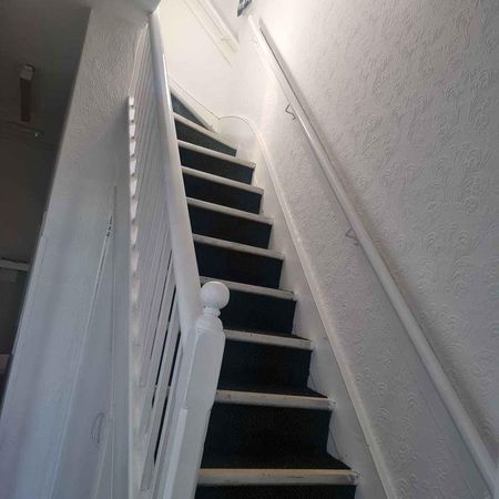 1 bedroom semi-detached house to rent - Photo 4