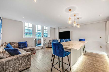 3 bedroom flat to rent - Photo 2