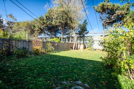 For Lease - 188 Upper Canada Drive Unit# Main Floor, Toronto, Ontario - Photo 5