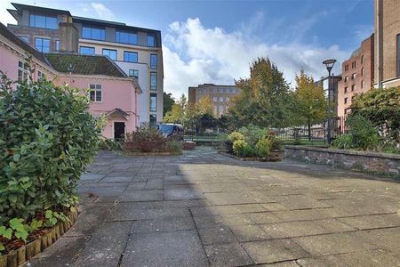 Merchants Almshouse, King Street, Bristol, BS1 - Photo 2