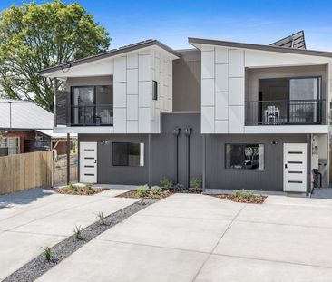 2/73 Junction Road, Morningside, Qld 4170 - Photo 2