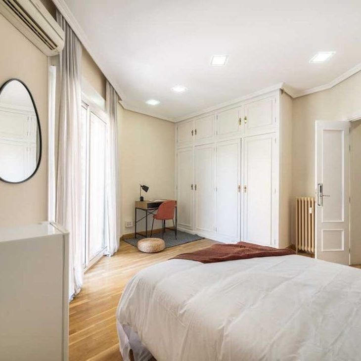 Calle de Lagasca, Madrid, Community of Madrid 28006 - Photo 1