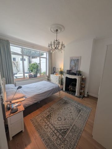 Room in a Shared House, London, SW2 - Photo 5