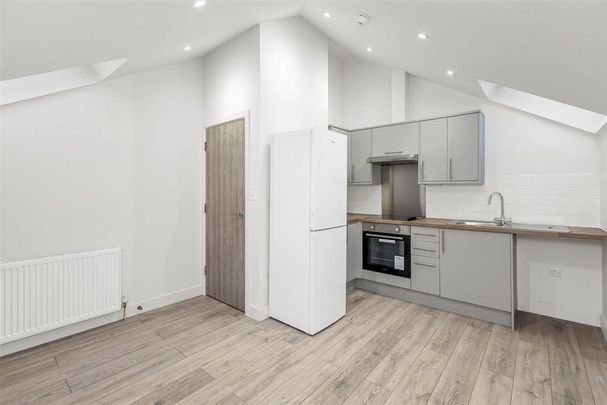 4 bedroom apartment to rent - Photo 1