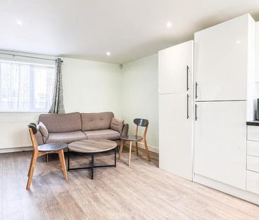 1 bedroom terraced house to rent - Photo 2