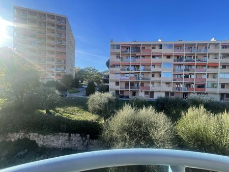 Location Appartement 2 pièces 23m² VALLAURIS 06220 - Photo 5