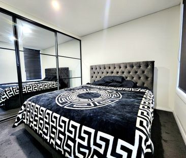 Ultra Modern | Designer Style and Luxury! - Photo 6