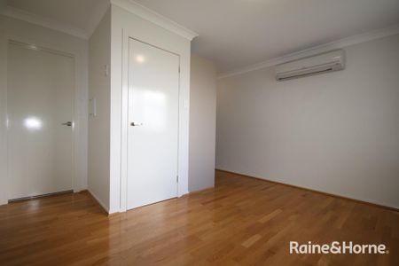 2 Bedroom Granny Flat with Private Courtyard - Photo 3