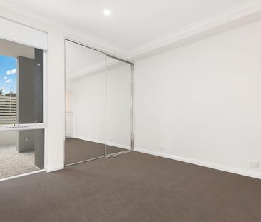 1/9 Orleans Street - Photo 1