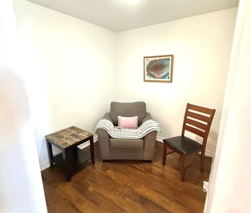 For Lease - 18 Harding Boulevard Unit# 926, Richmond Hill, Ontario - Photo 1