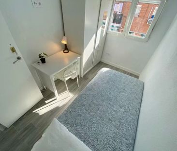 Calle de Encarnación Oviol, Madrid, Community of Madrid 28021 - Photo 3