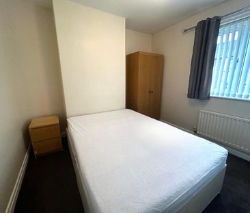 3 bedroom house to rent - Photo 3