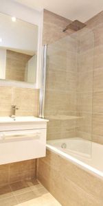 73 High Street - Photo 3