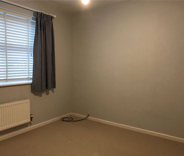 Nash Green, Staplegrove, Taunton, TA2 - Photo 3