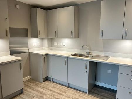 2 bedroom flat to rent - Photo 4