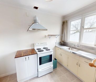 Roslyn - 2 Bedrooms - Photo 1
