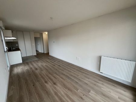 Location Appartement 2 pièces 43m² BISCARROSSE 40600 - Photo 2