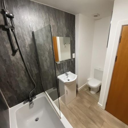 1 bedroom flat to rent - Photo 3