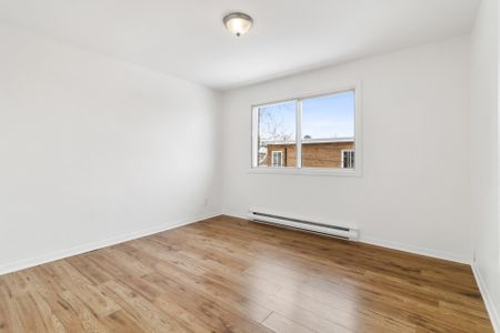 6147 Rue Jarry E. - Photo 3