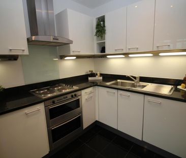 2 bedroom maisonette to rent - Photo 1