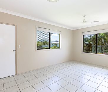 Huge Family Home! - Photo 5