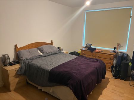 2 Bed Flat, Carlton Court, SO15 - Photo 4