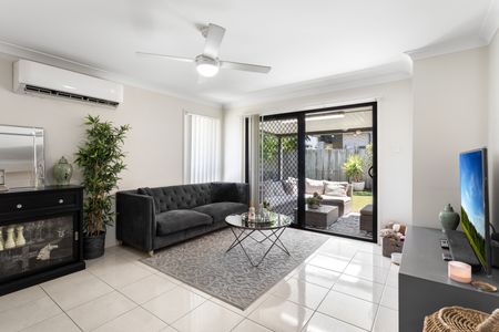 37 Severn Crescent, North Lakes QLD 4509 - House For Rent | Domain - Photo 2