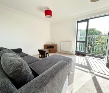 2 bedroom apartment to rent - Photo 6