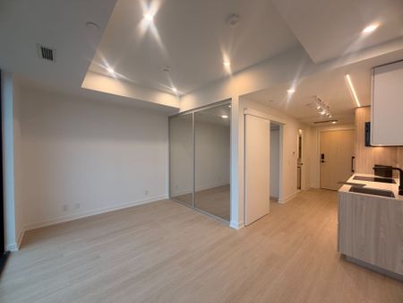 For Lease - 699 Sheppard Avenue Unit# 717, Toronto, Ontario - Photo 3