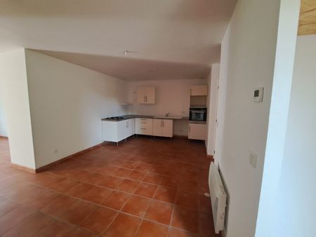 Maison/Villa À Louer 4 Pièces , 85 M² - Photo 2